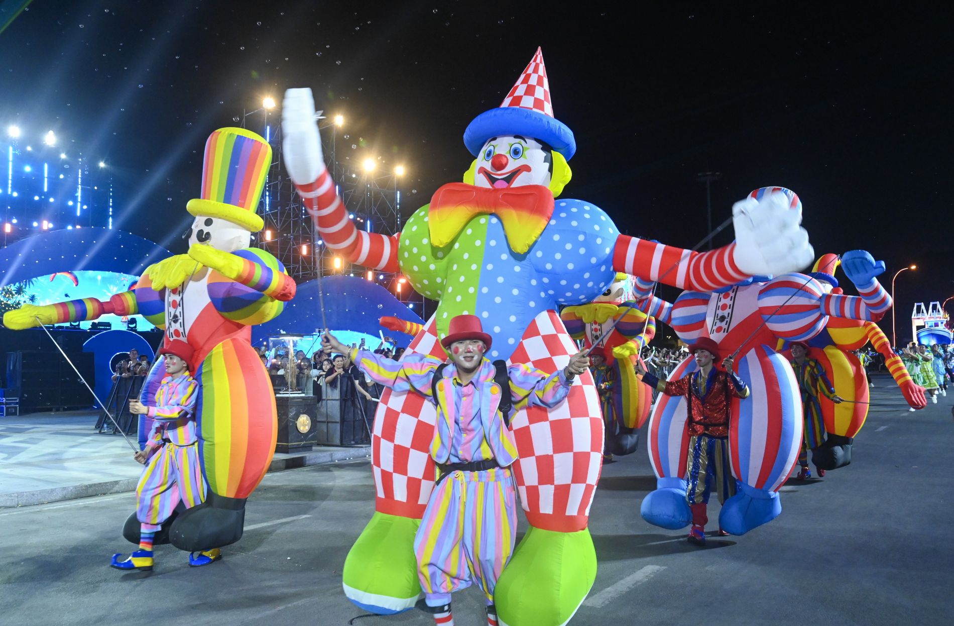 Festival Biển Khánh Hòa 2026 Những hình ảnh ấn tượng trong đêm Carnival