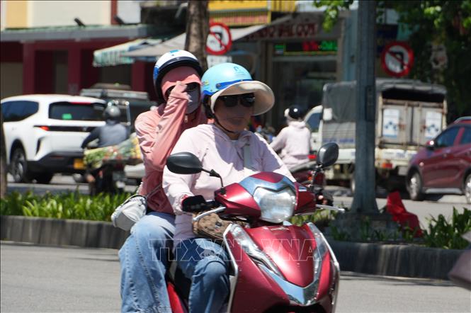Trung Bộ tiếp tục nắng nóng, có nơi trên 38 độ C trong hai ngày tới