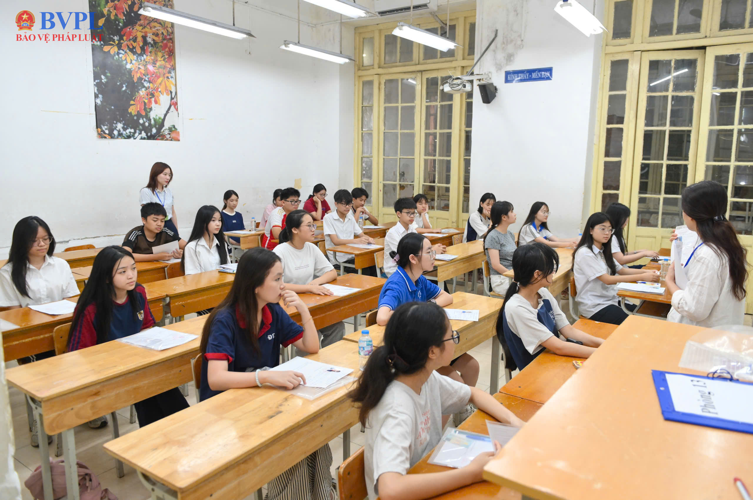Giúp con vượt qua cú sốc điểm số sau kỳ thi
