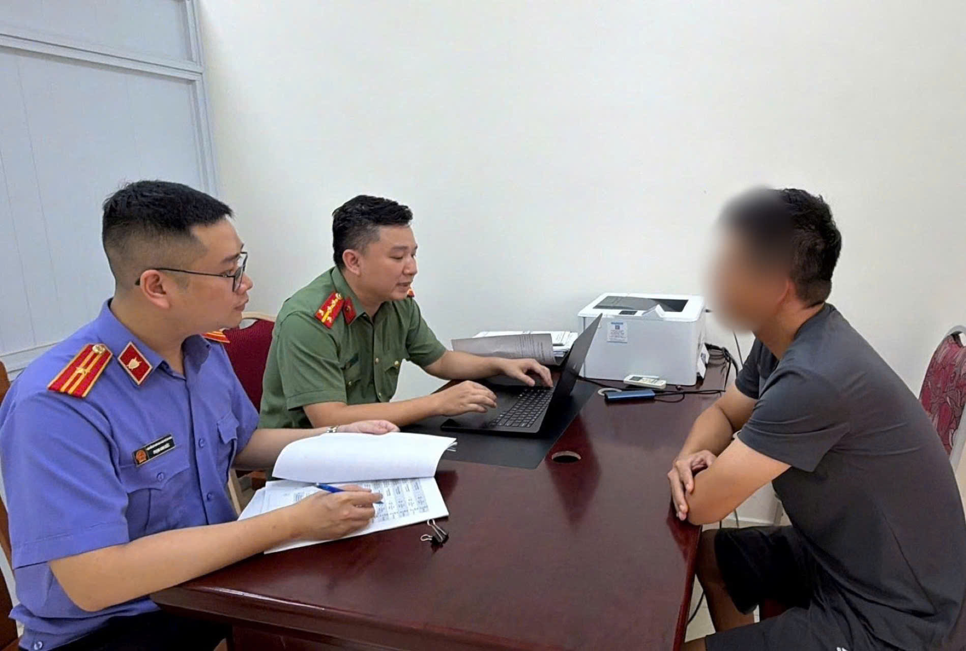 Triệt phá đường dây cá độ bóng đá qua mạng, giao dịch hơn 11 tỷ đồng
