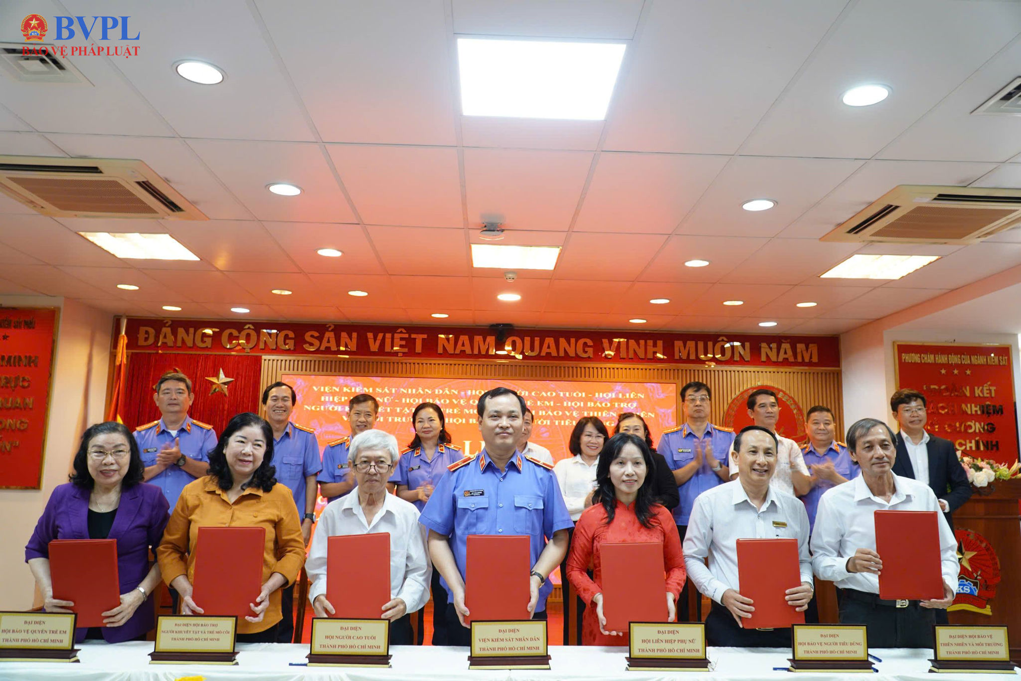 VKSND TP Hồ Chí Minh kiến nghị khắc phục bất cập trong quản lý nhà đất thuộc sở hữu nhà nước