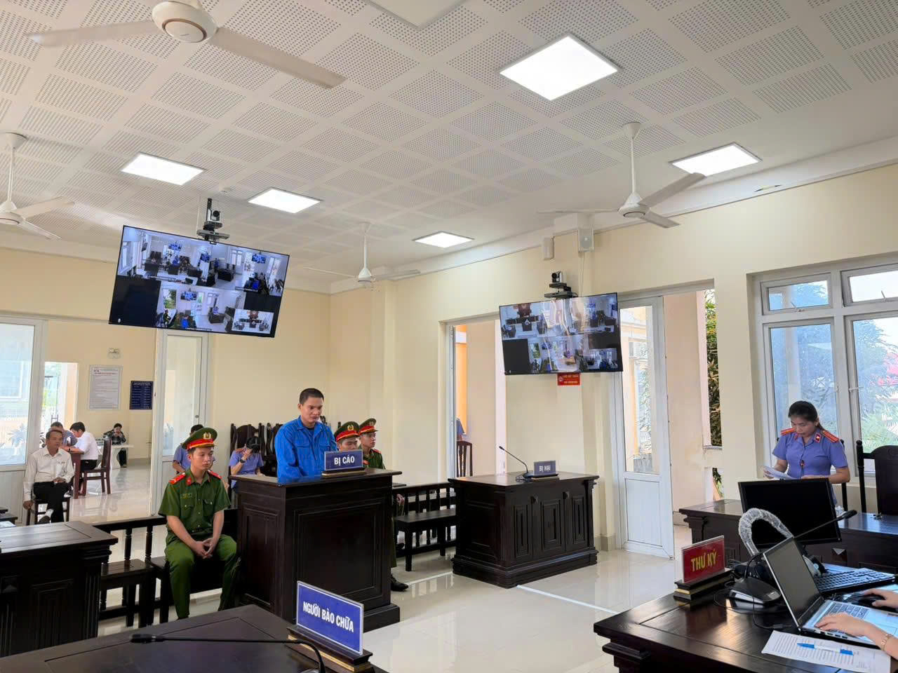 Nâng cao kỹ năng tranh tụng qua phiên tòa rút kinh nghiệm trực tuyến