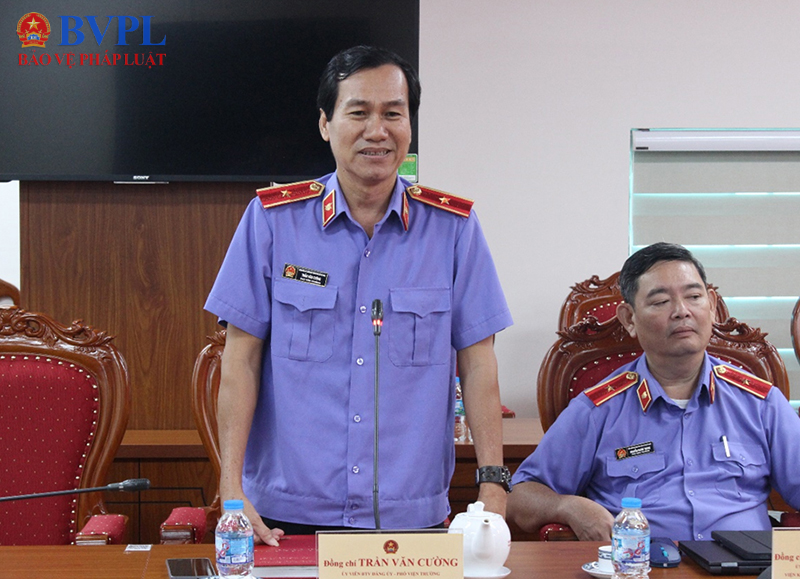 VKSND TP Hồ Chí Minh gặp mặt công chức, người lao động là con liệt sĩ