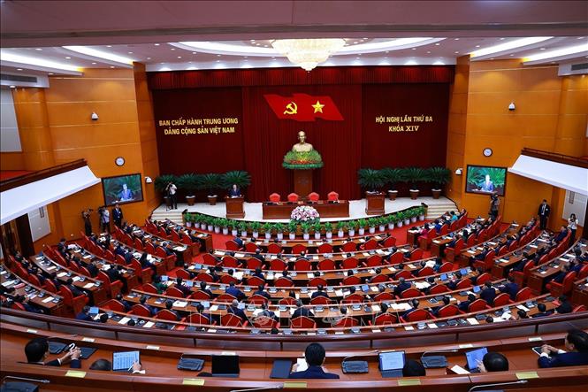 Thông báo Hội nghị lần thứ ba, Ban Chấp hành Trung ương Đảng khóa XIV