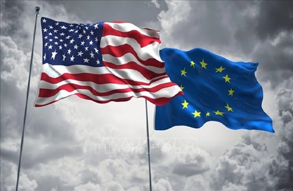 Mỹ cảnh báo bất ổn thương mại khi EU phạt Google