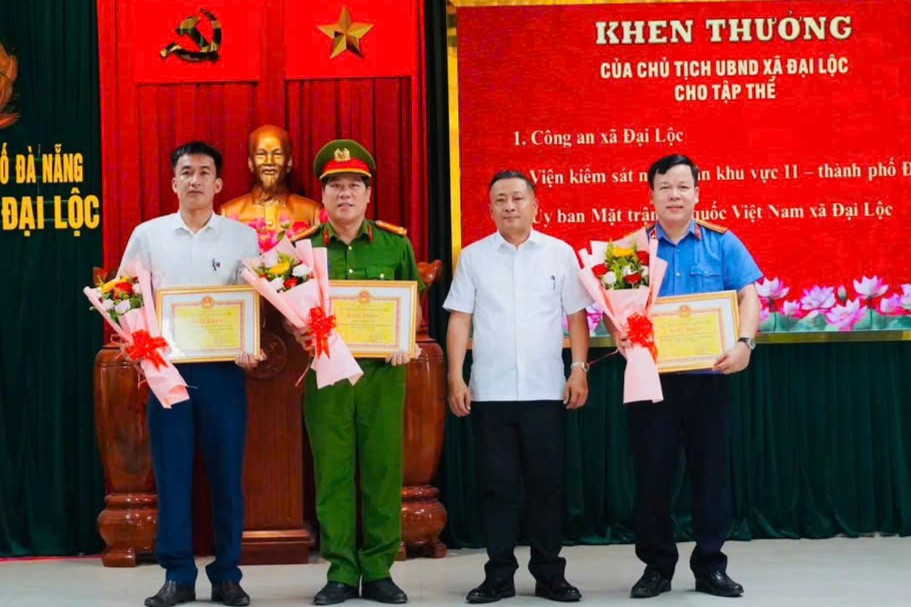 VKSND khu vực 11, TP Đà Nẵng được UBND xã Đại Lộc tặng Giấy khen