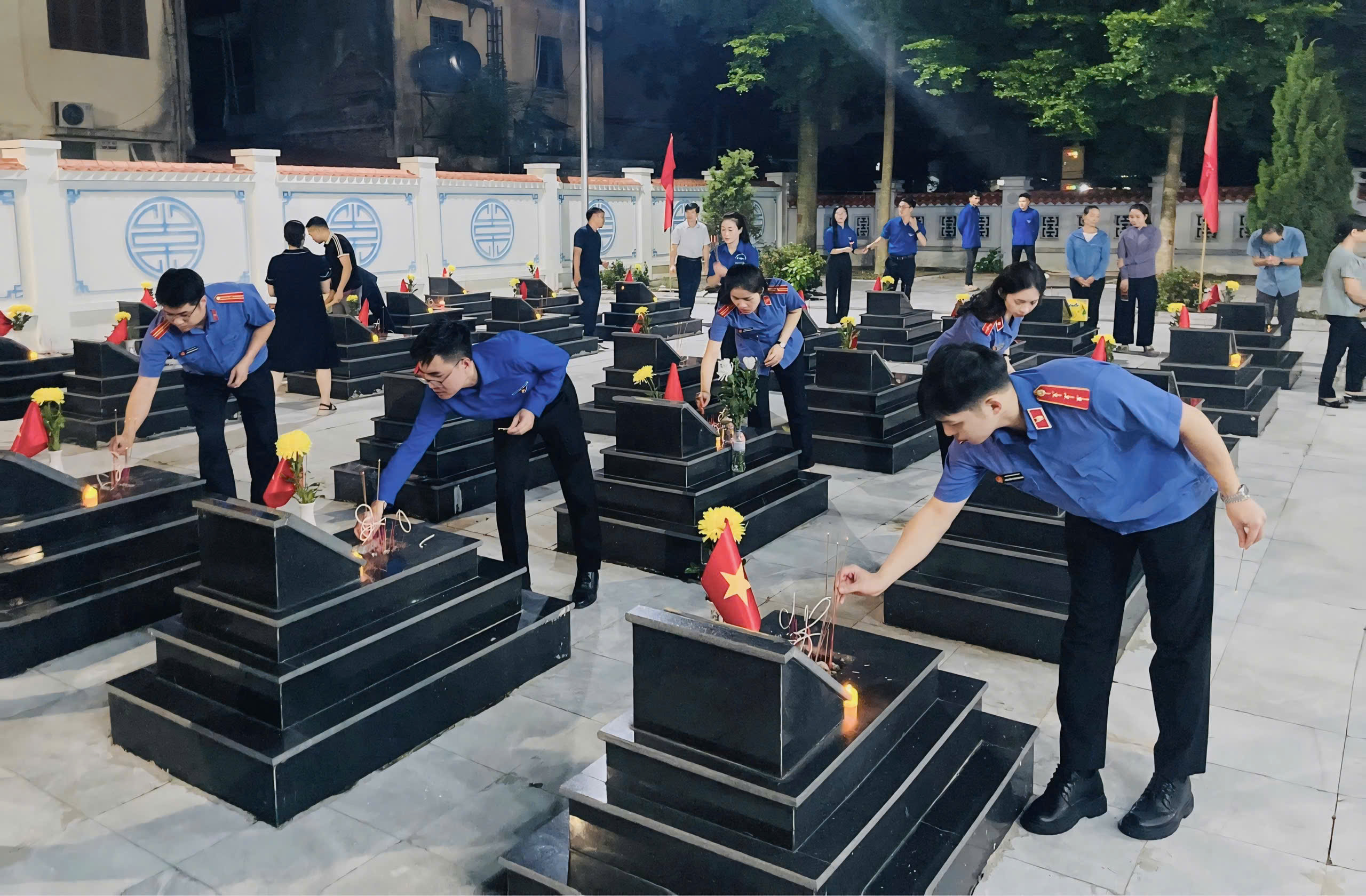 Phối hợp tổ chức Chương trình Thắp nến tri ân