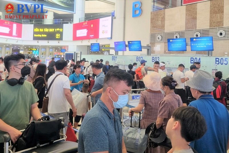 Lượng hành khách qua các cảng hàng không cả nước vượt 76 triệu lượt sau 7 tháng năm 2026