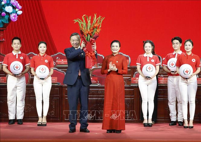 Tổng Bí thư, Chủ tịch nước Tô Lâm dự Đại hội đại biểu toàn quốc Hội Chữ thập đỏ Việt Nam lần thứ XII