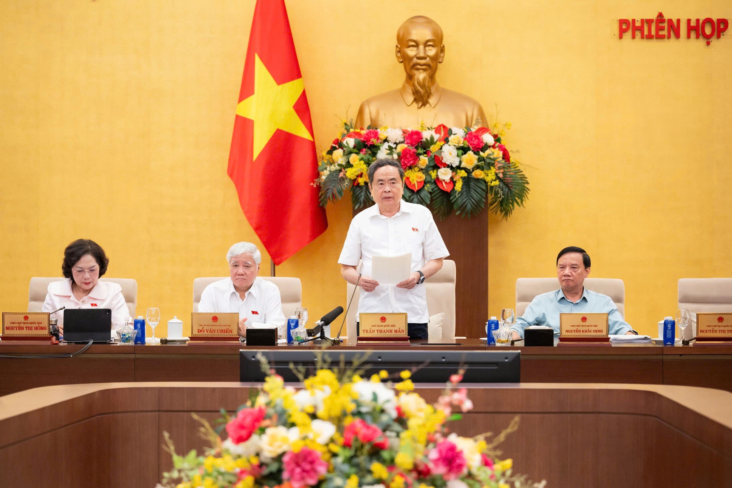 Chủ tịch Quốc hội Thành công của Kỳ họp không chỉ được tính bằng số lượng luật, nghị quyết được thông qua