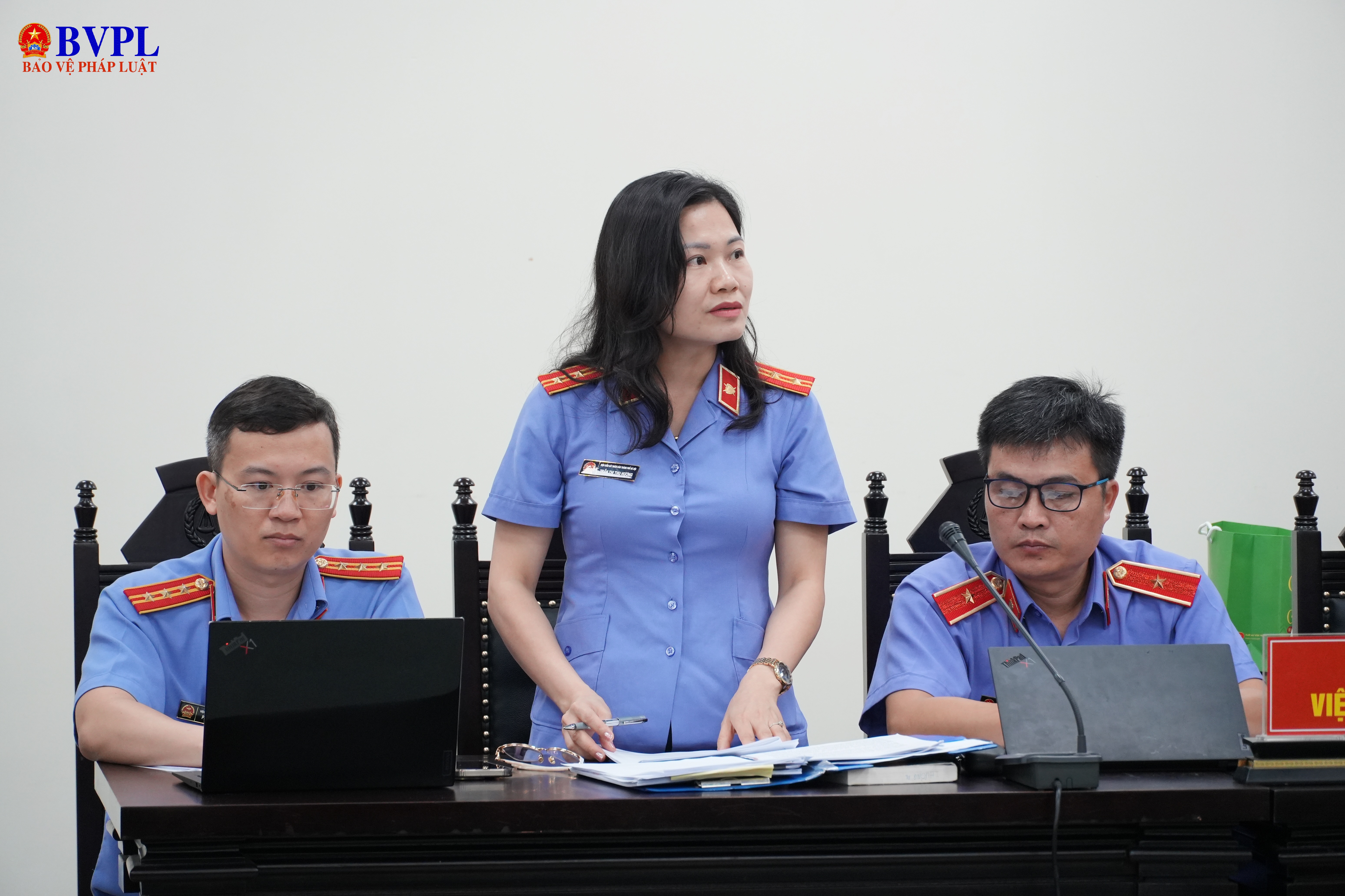 Viện kiểm sát Không thể coi tiền doanh nghiệp đưa cho cán bộ là quà cảm ơn