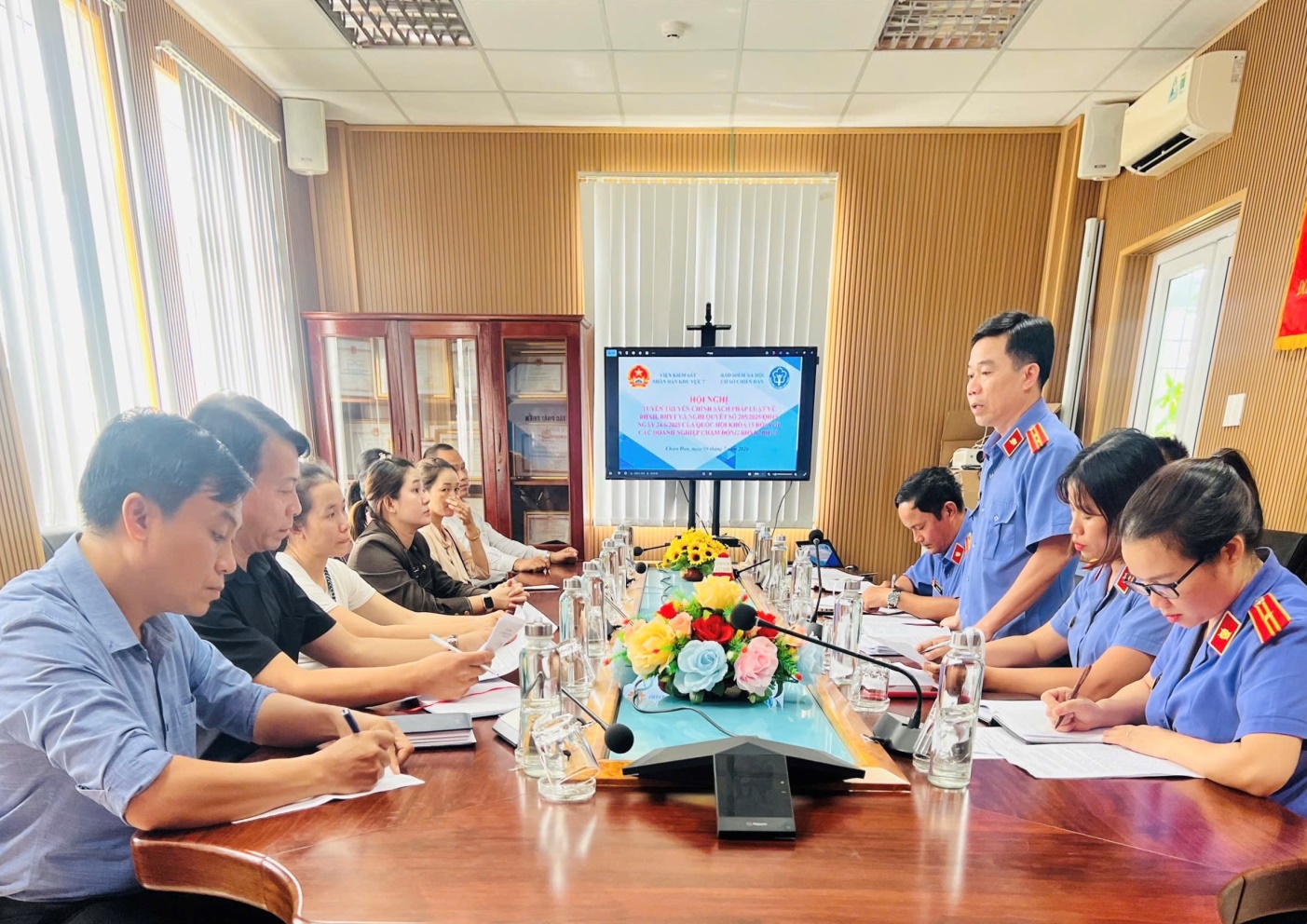 Rà soát tình hình chậm đóng bảo hiểm xã hội, bảo vệ quyền lợi người lao động