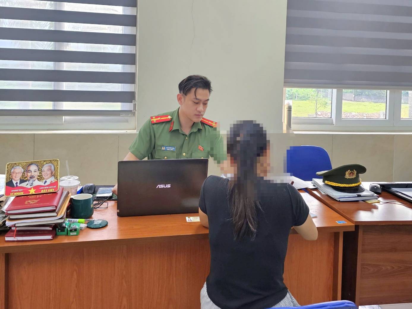 Đấu tranh, bóc gỡ tài khoản tham gia hội nhóm chứa nội dung xuyên tạc trên không gian mạng