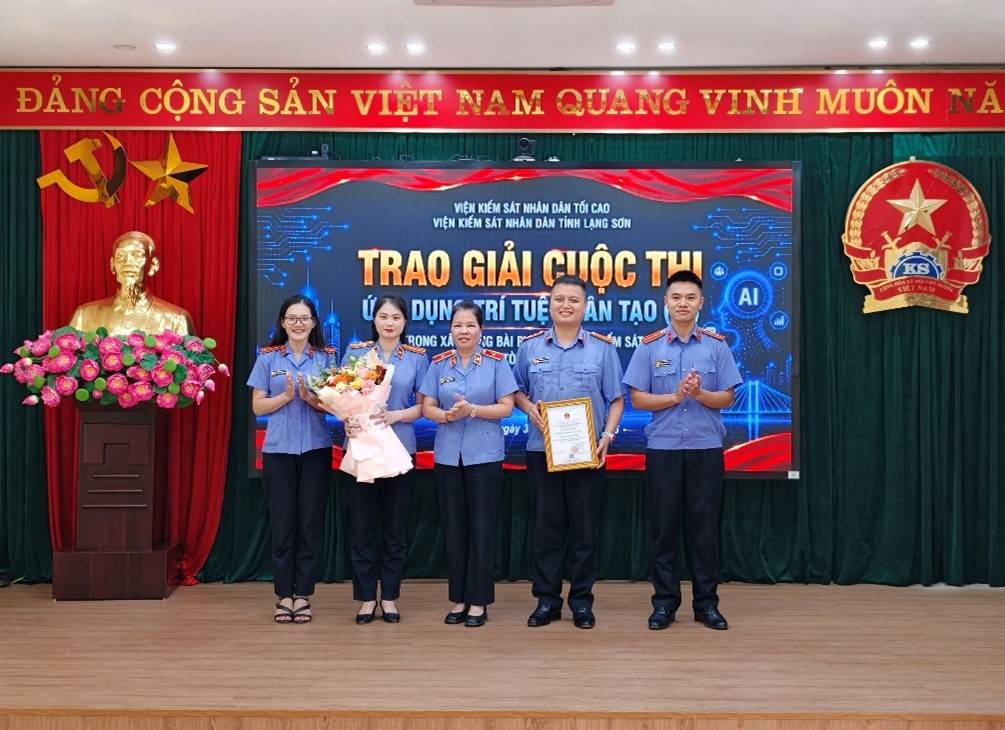 VKSND tỉnh Lạng Sơn thi ứng dụng AI trong xây dựng phát biểu của Kiểm sát viên tại phiên tòa dân sự