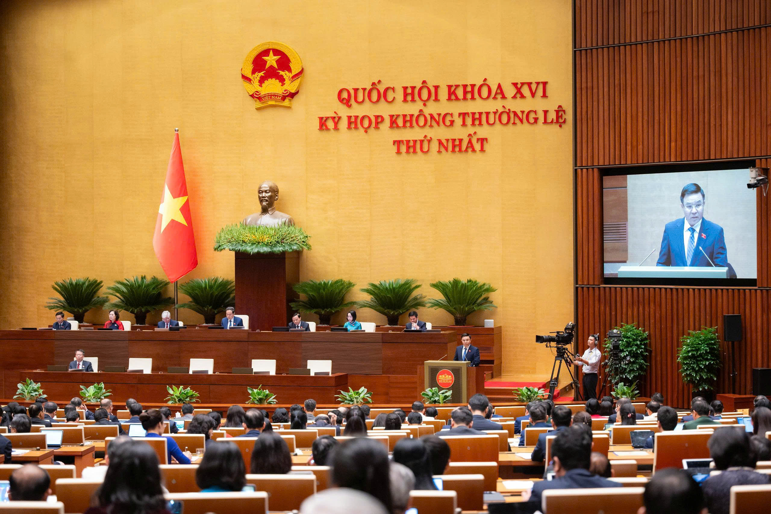 Bảo đảm quản lý chặt chẽ tài nguyên quốc gia trong xây dựng dự án Luật Dầu khí sửa đổi