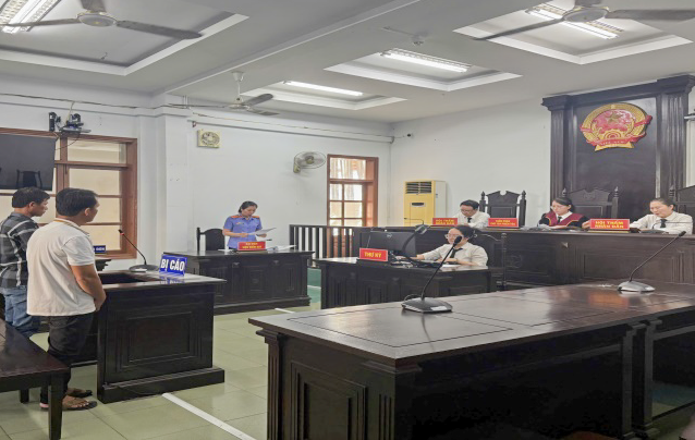 Xét xử vụ tháo thiết bị giám sát hành trình tàu cá gửi sang tàu khác