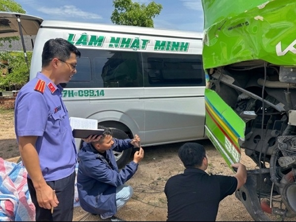 Viện kiểm sát kiến nghị tăng cường kiểm tra, xử lý vi phạm về thiết bị giám sát hành trình
