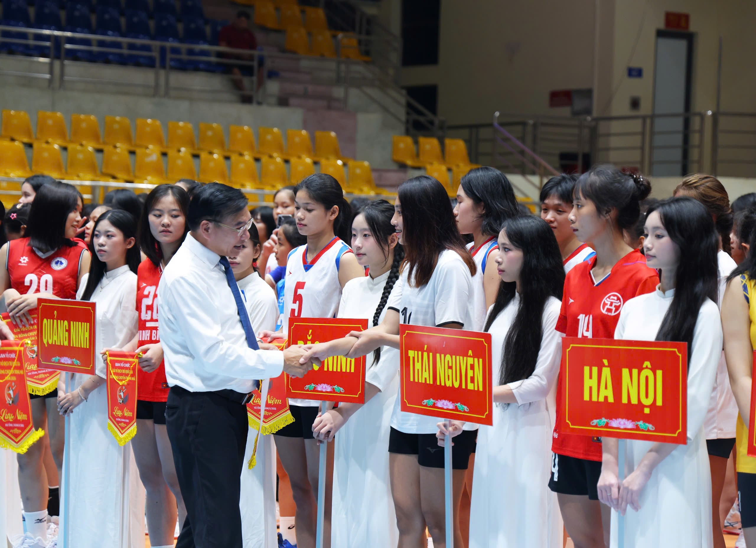 Khai mạc Giải vô địch trẻ quốc gia môn bóng chuyền trong nhà năm 2026