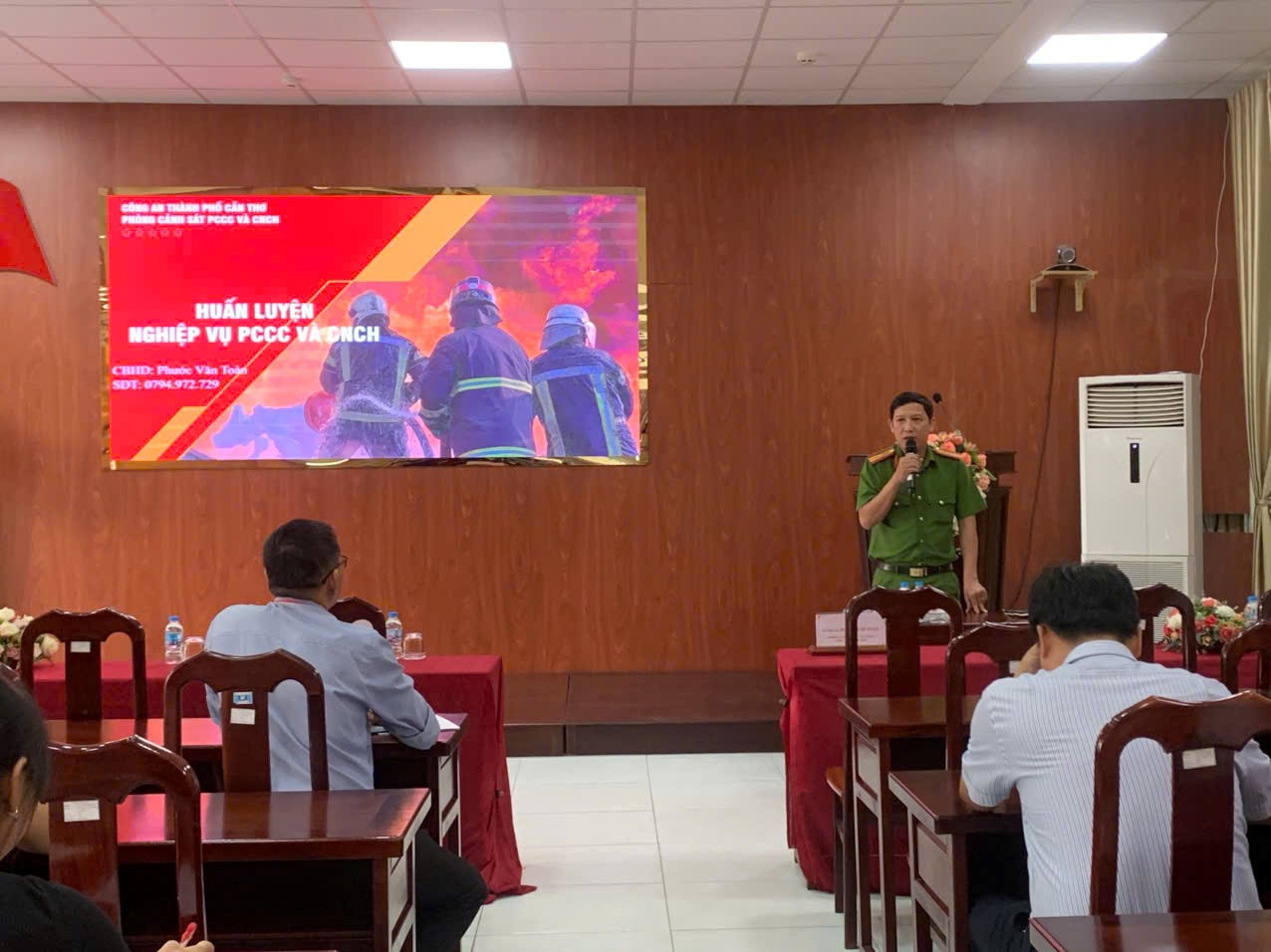 Đội Phòng cháy, chữa cháy và cứu nạn, cứu hộ VKSND TP Cần Thơ tham gia tập huấn nghiệp vụ
