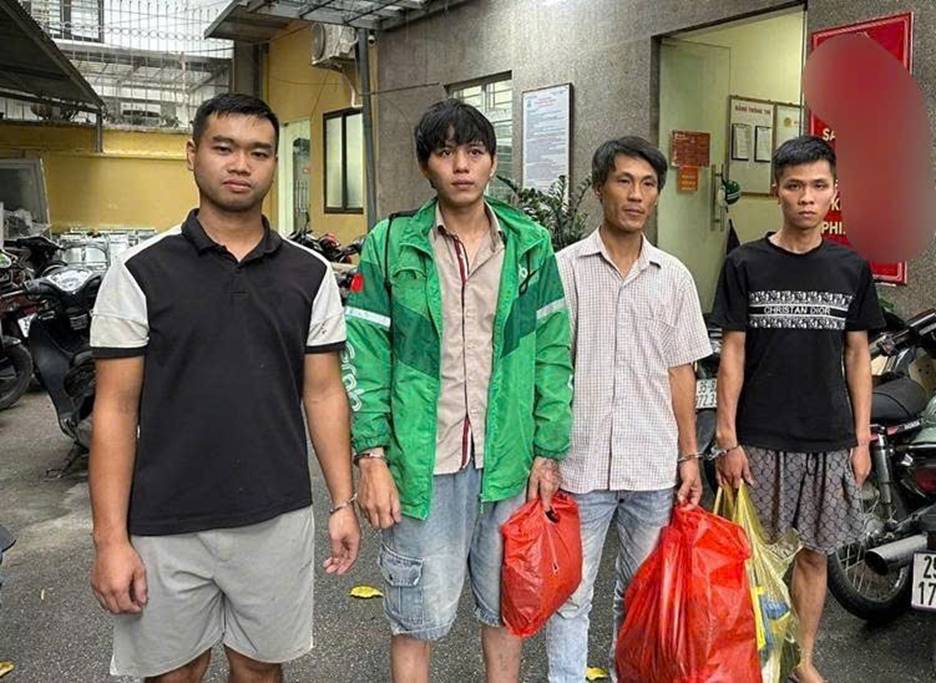 Liên tiếp bắt giữ các đối tượng mua bán, tàng trữ trái phép chất ma túy