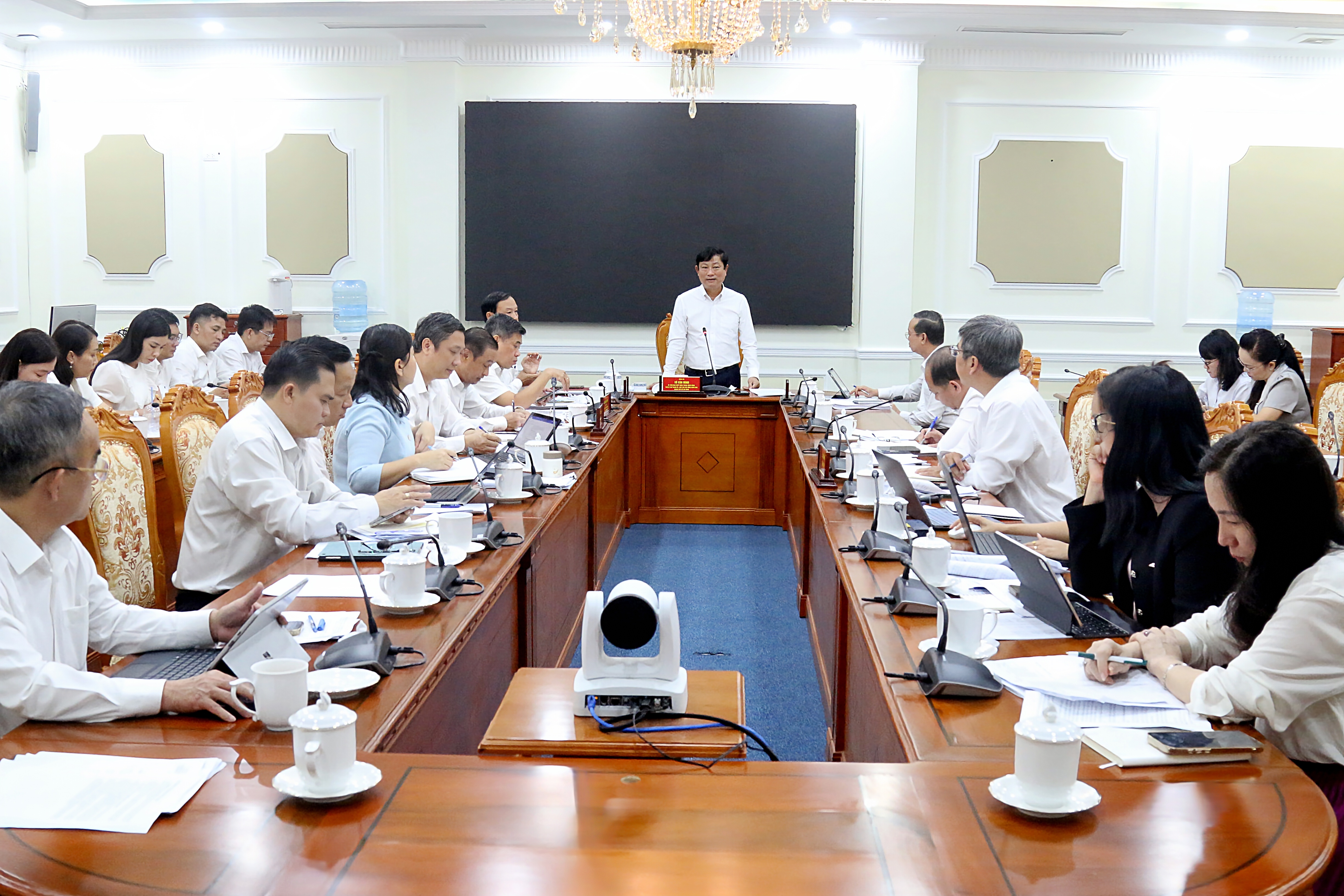 Thường trực HĐND và UBND TP Hồ Chí Minh đánh giá công tác chuẩn bị các kỳ họp chuyên đề