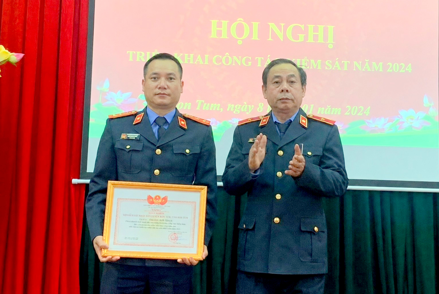Người Viện trưởng bản lĩnh, đổi mới, trách nhiệm, vì Nhân dân phục vụ