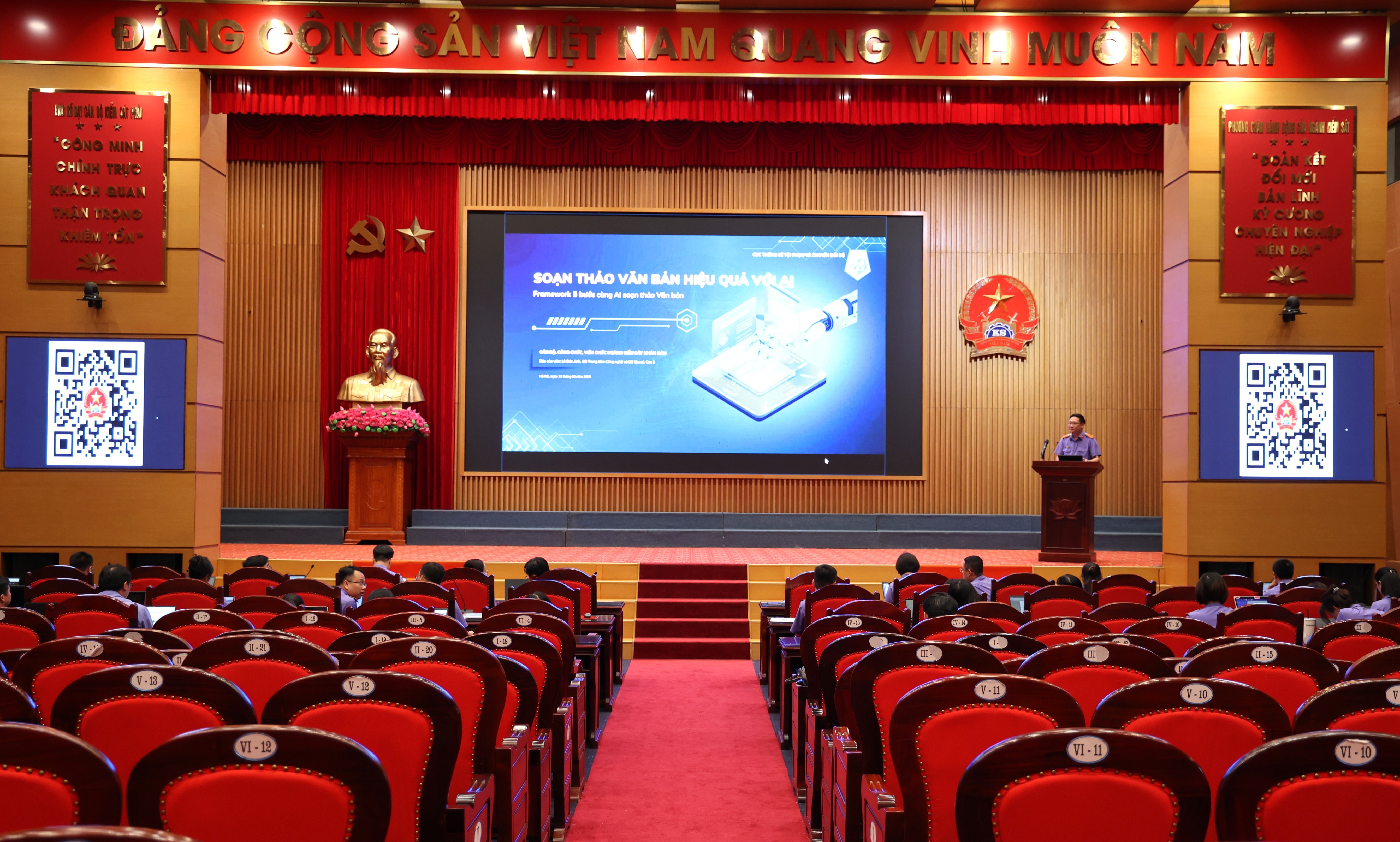Nâng cao năng lực số, khai thác hiệu quả công cụ AI