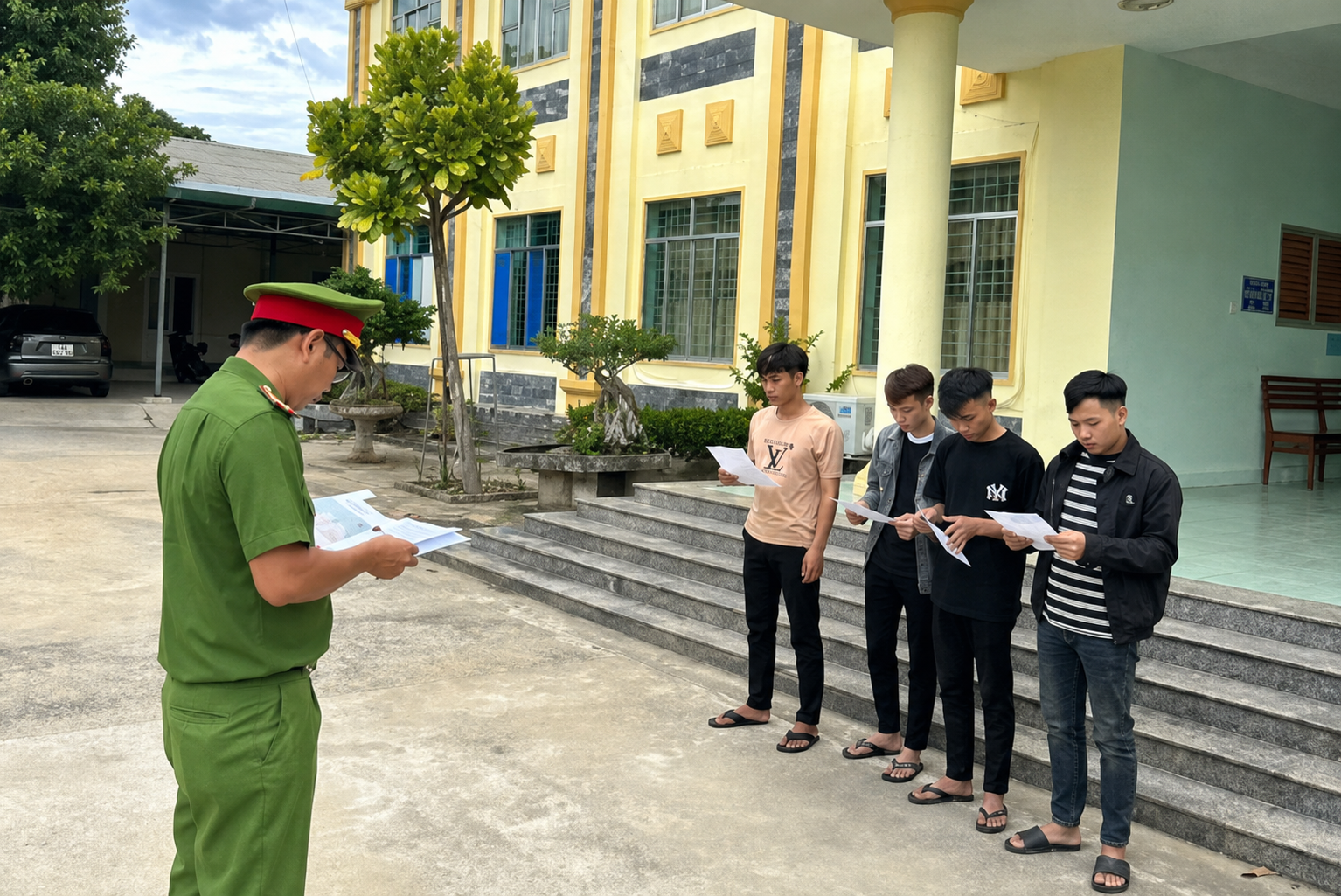 Khởi tố 12 bị can liên quan vụ gây rối tại phường Đức Phổ