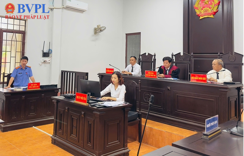 Lãnh đạo VKSND khu vực 9 tỉnh Đắk Lắk trực tiếp kiểm sát xét xử phiên tòa dân sự