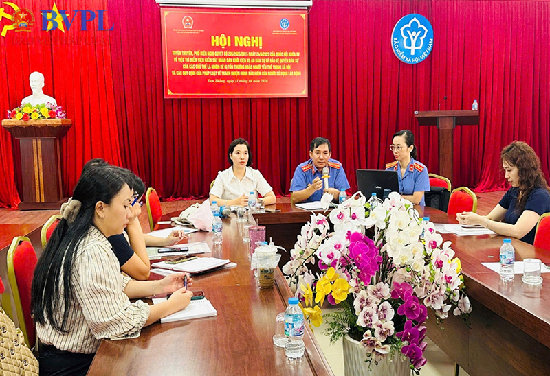 VKSND khu vực 11, TP Hồ Chí Minh đưa Nghị quyết 205 của Quốc hội đến với doanh nghiệp