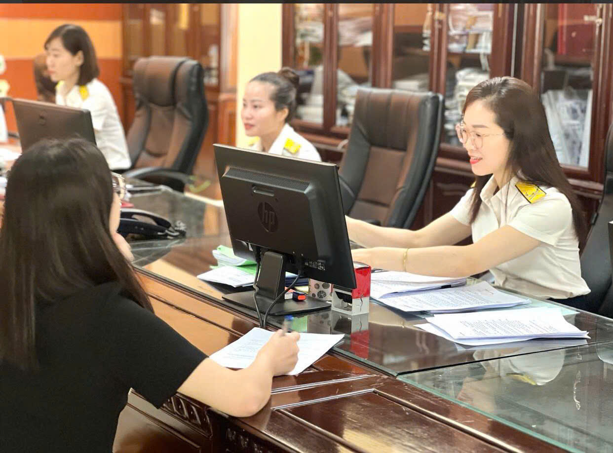 Ngành Thuế Thu ngân sách tăng hơn 16 , tạo đà để tăng tốc cuối năm