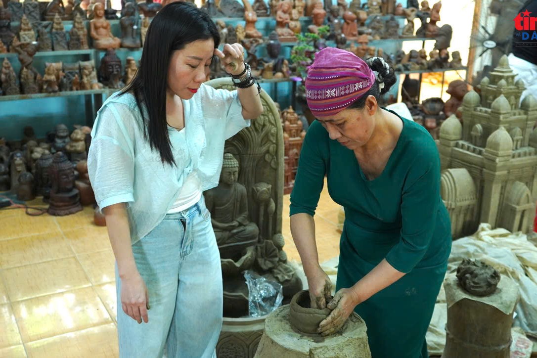 Đưa giá trị văn hóa làng nghề gốm Bàu Trúc vào sản phẩm du lịch