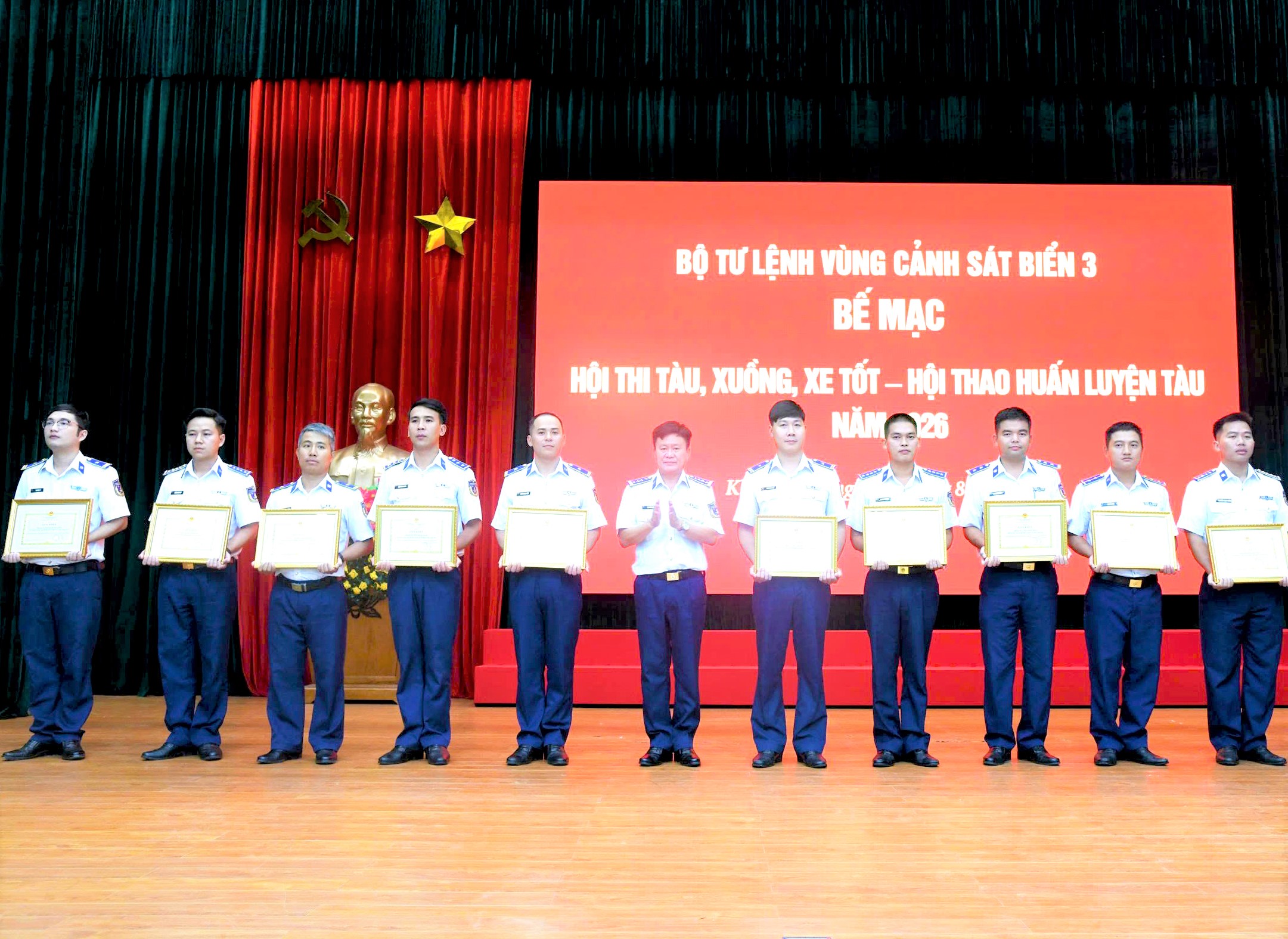Bộ Tư lệnh Vùng Cảnh sát biển 3 nâng cao chất lượng huấn luyện, làm chủ vũ khí trang bị