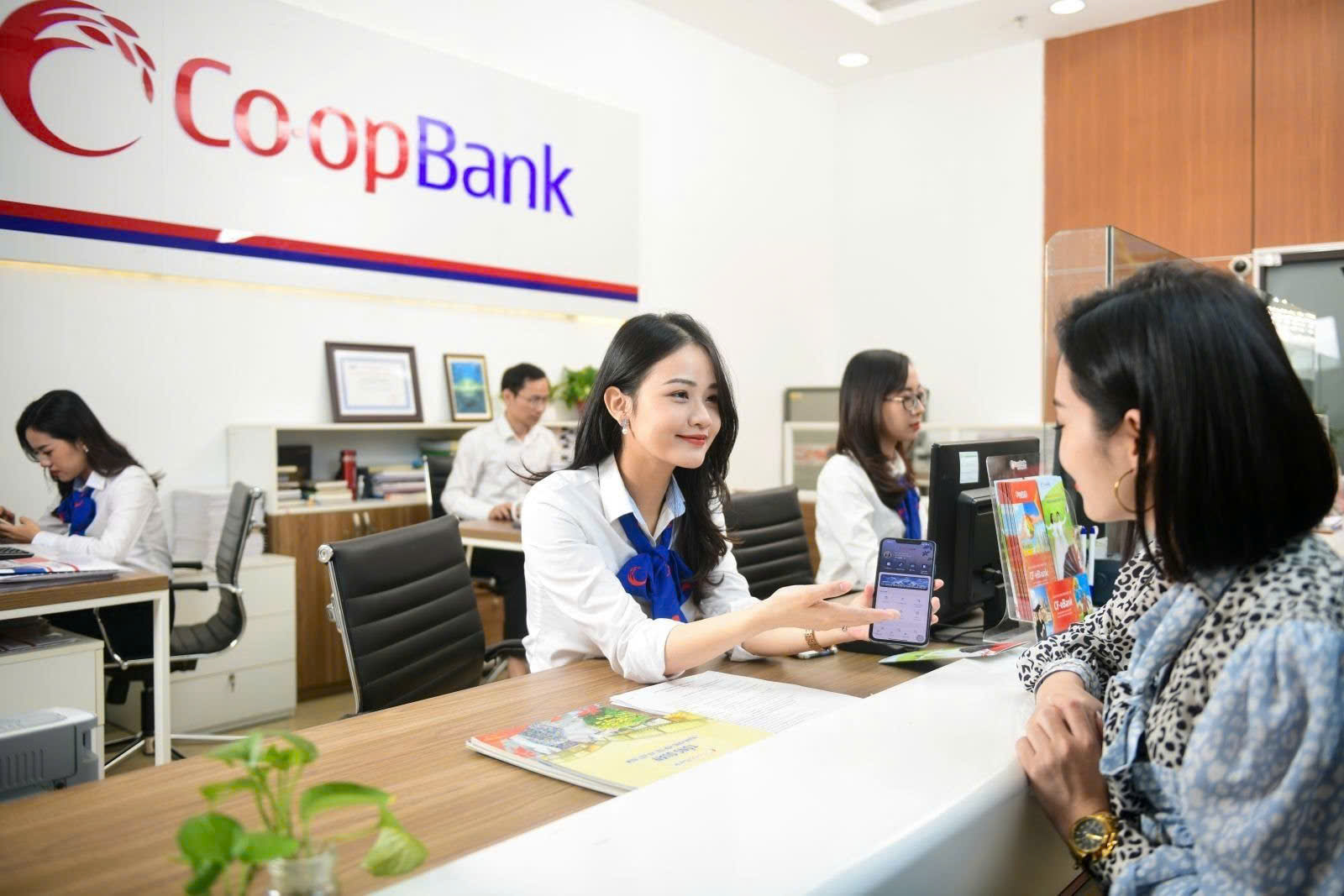 Chính phủ chốt bổ sung 5 000 tỷ đồng từ dự toán ngân sách Nhà nước năm 2026 để nâng vốn điều lệ cho Co-opBank