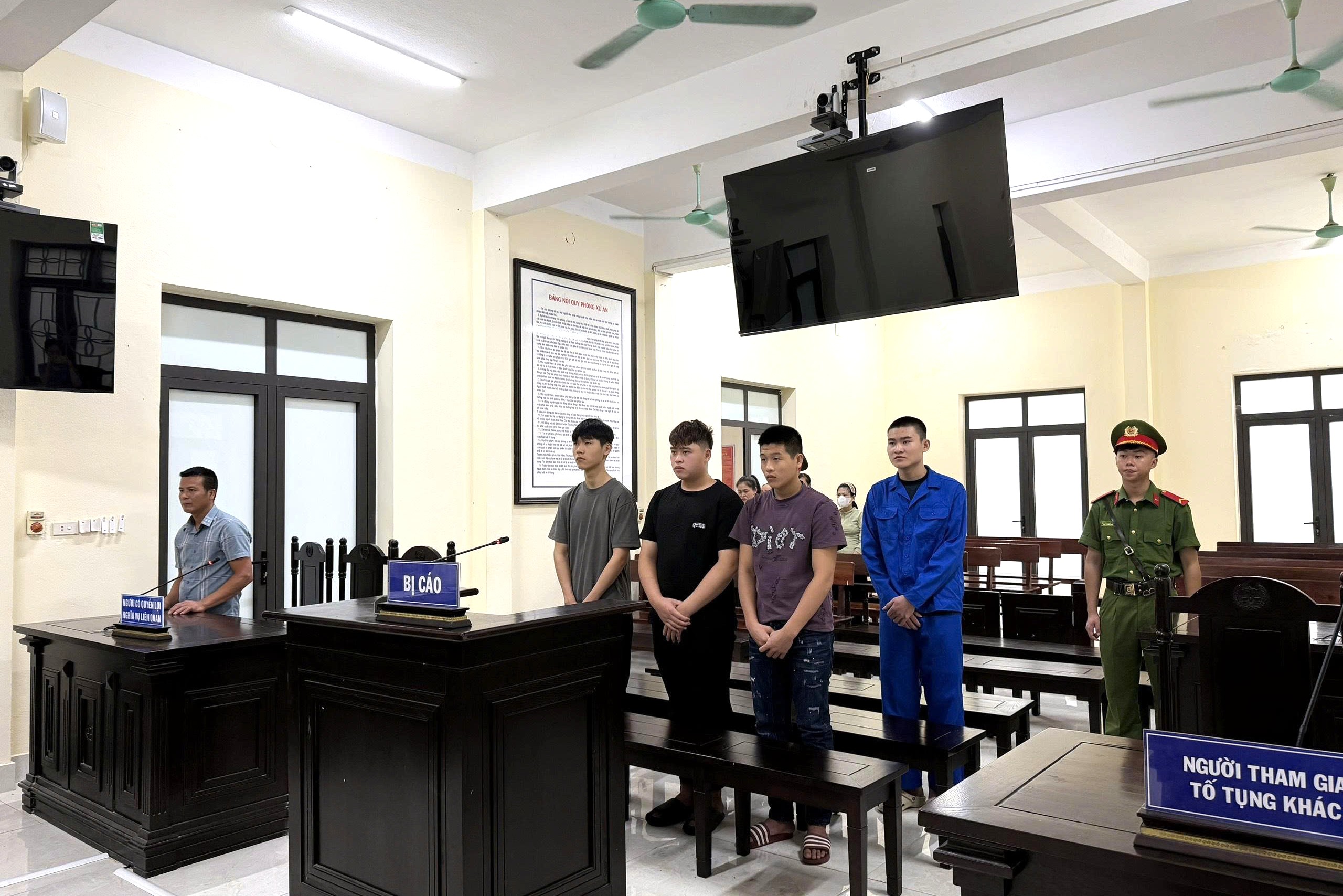 Gây rối sau chiến thắng của đội tuyển U23 Việt Nam, 4 bị cáo lãnh án