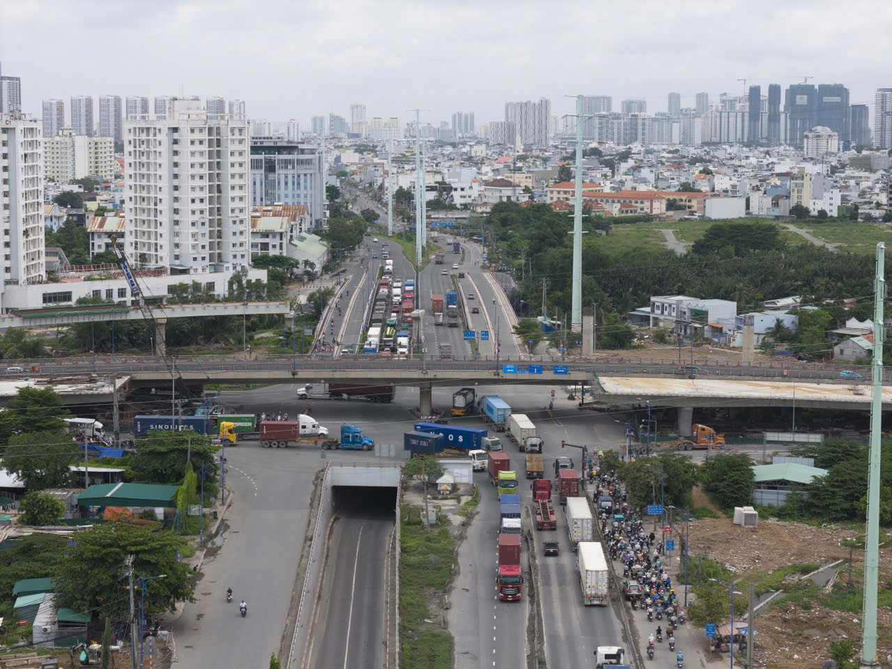 Sau 10 năm triển khai thi công dự án nút giao Mỹ Thủy vẫn chưa về đích