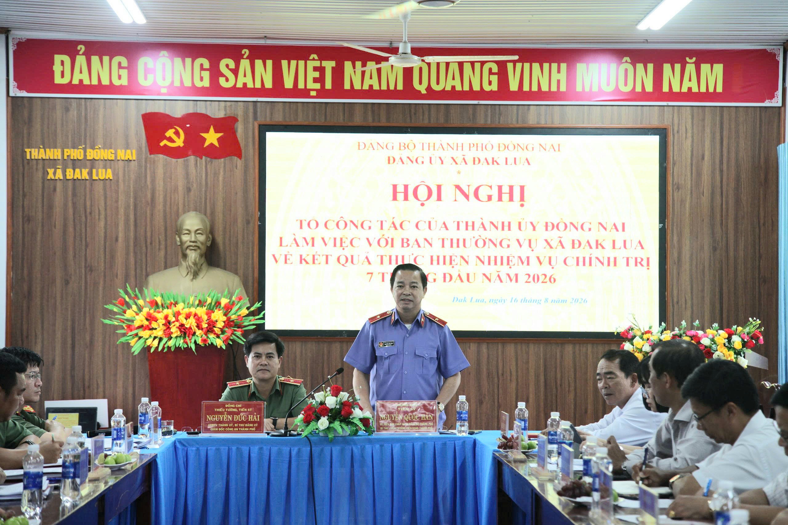 Đoàn công tác Thành ủy Đồng Nai làm việc với Đảng ủy xã Đak Lua