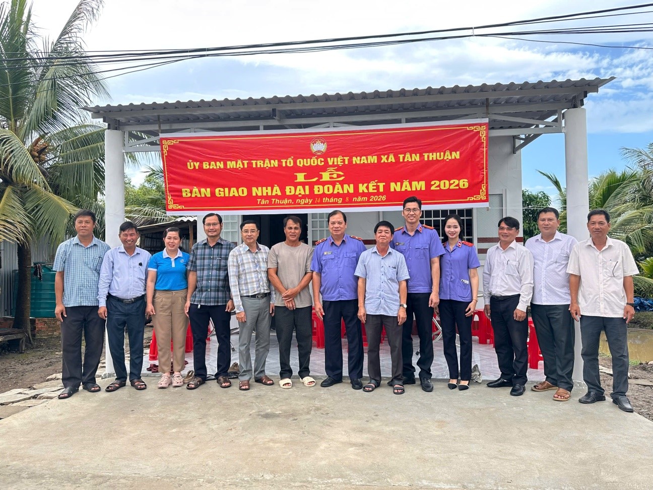 VKSND tỉnh Cà Mau hỗ trợ xây dựng nhà “Đại đoàn kết” cho hộ cận nghèo
