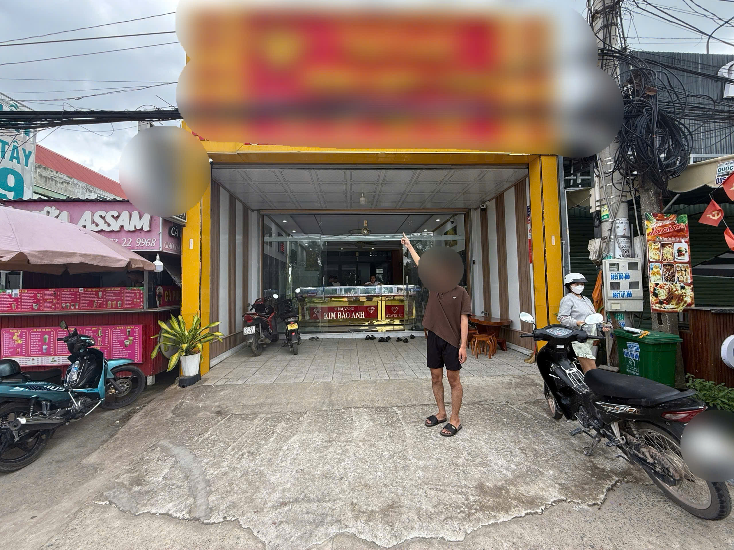 Phá nhanh vụ nam sinh viên cướp giật tiệm vàng ở Đồng Nai