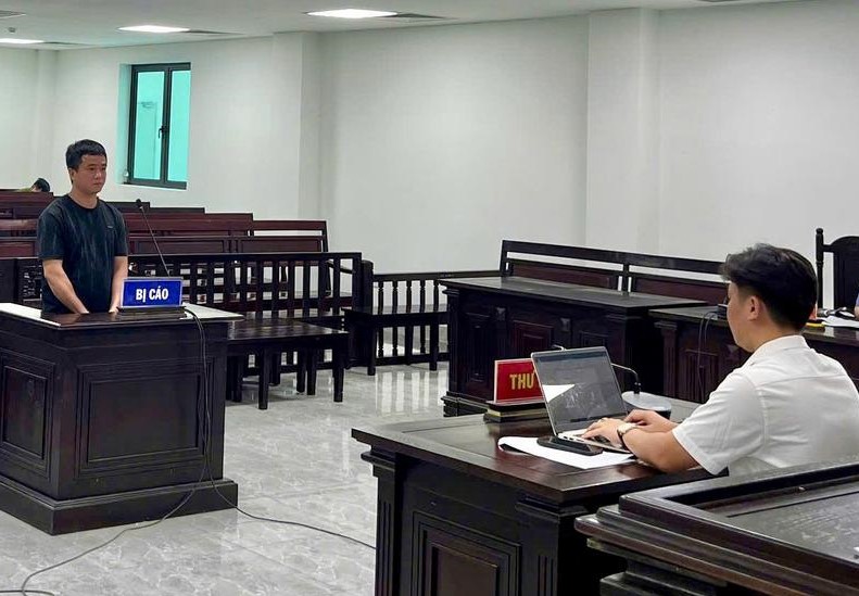 Lừa đảo chạy án , lĩnh án 8 năm tù