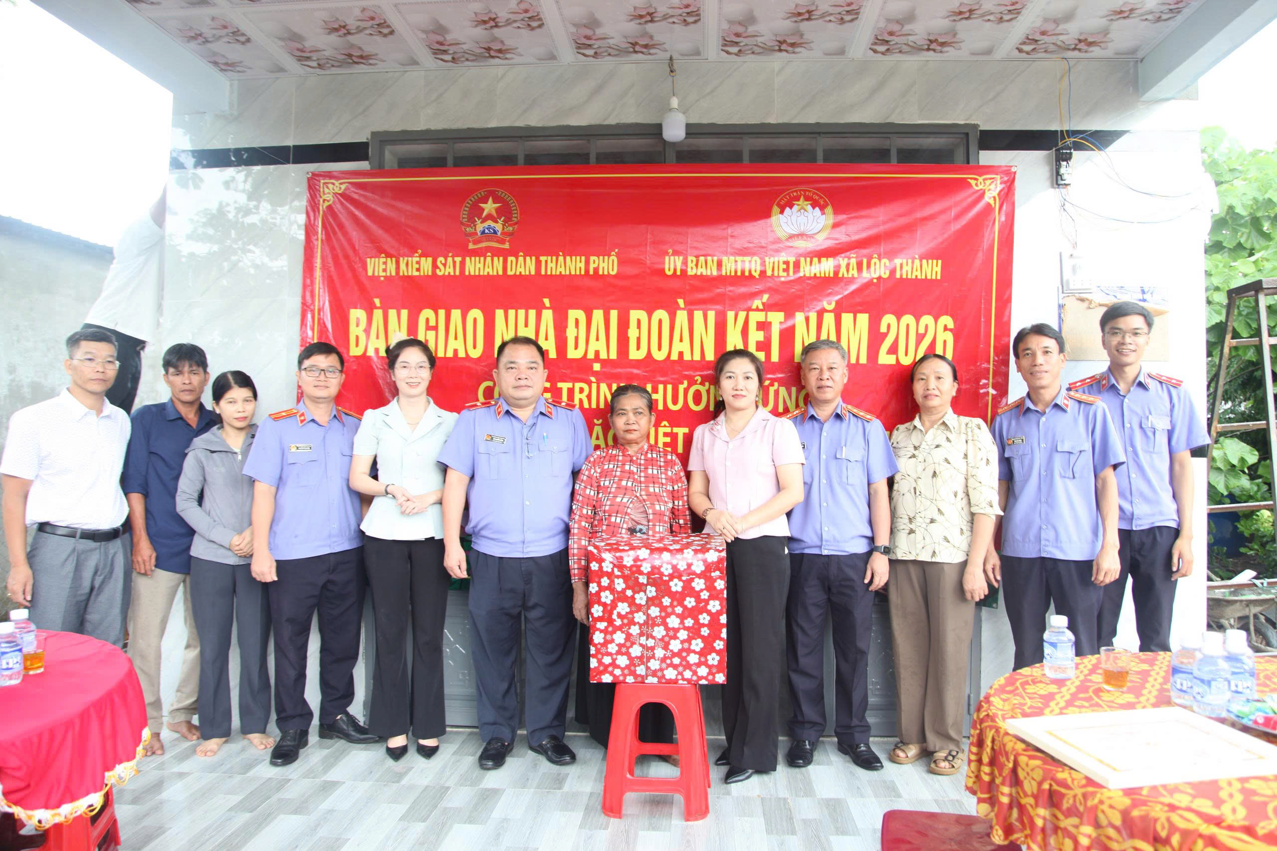 VKSND thành phố Đồng Nai phối hợp trao nhà “Đại đoàn kết” cho hộ gia đình khó khăn