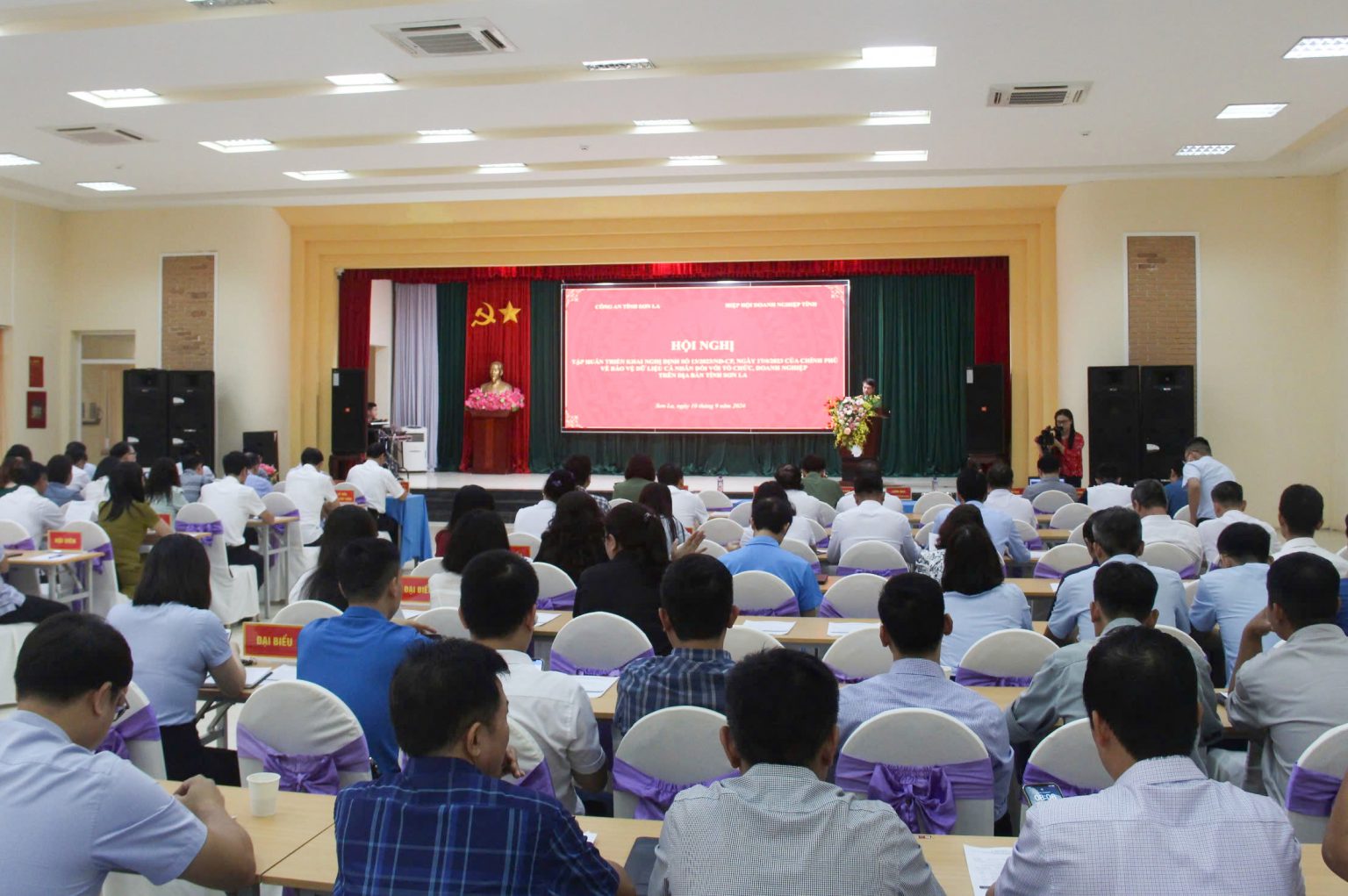 Quy định xử phạt vi phạm hành chính trong lĩnh vực an ninh mạng và bảo vệ dữ liệu cá nhân