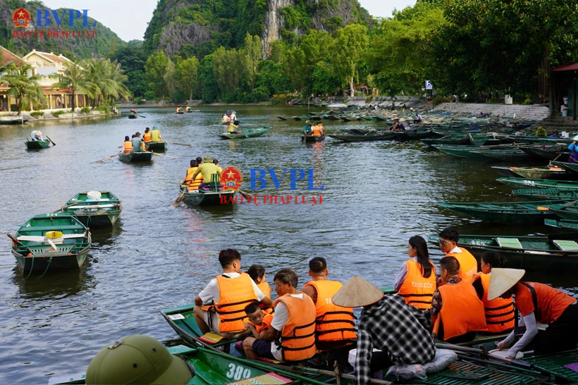 Ninh Bình chủ động điều chỉnh hoạt động du lịch trước diễn biến bão số 4, bảo đảm an toàn cho du khách