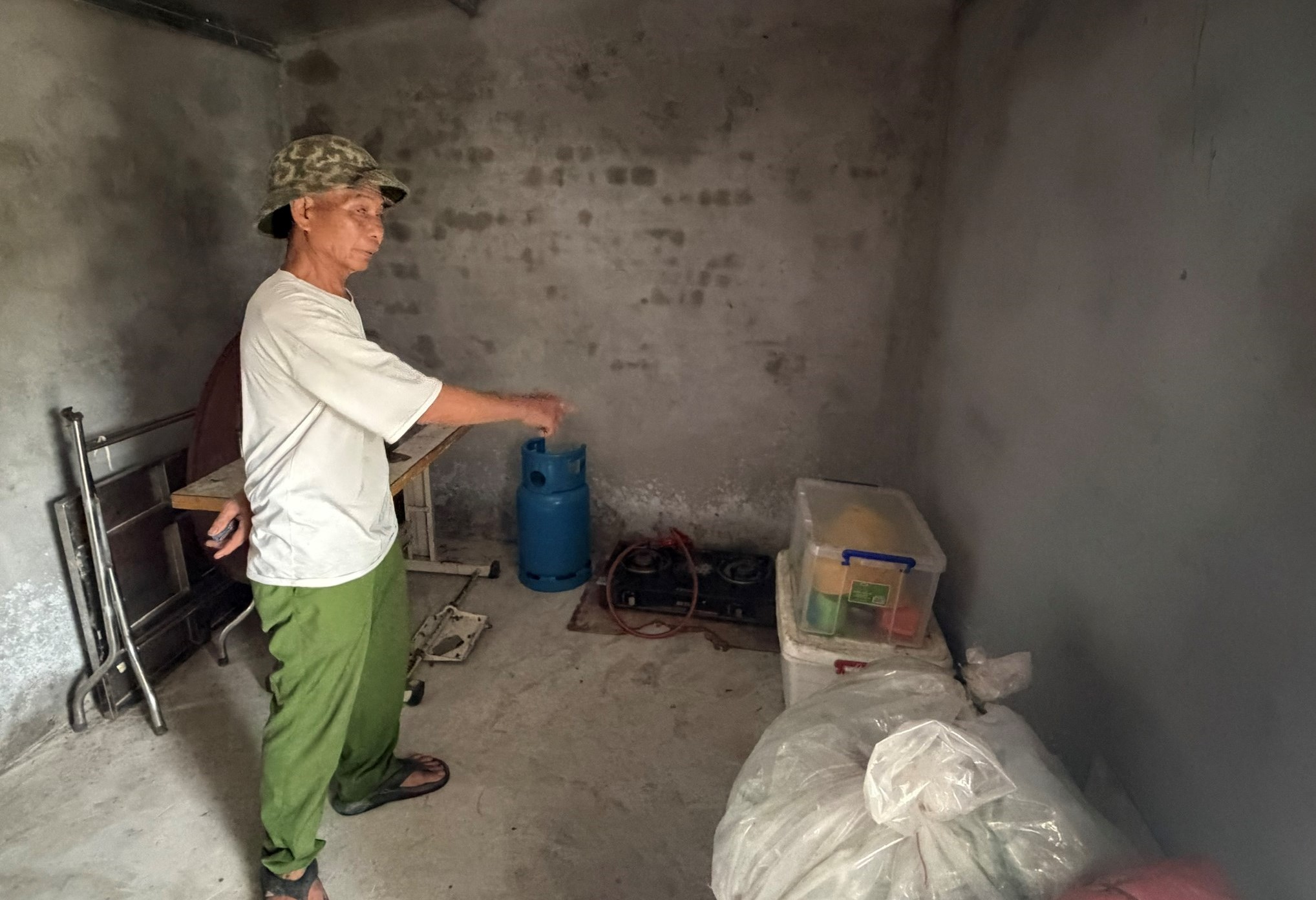 Tàng trữ 2 khẩu súng, người đàn ông lĩnh 3 năm 6 tháng tù