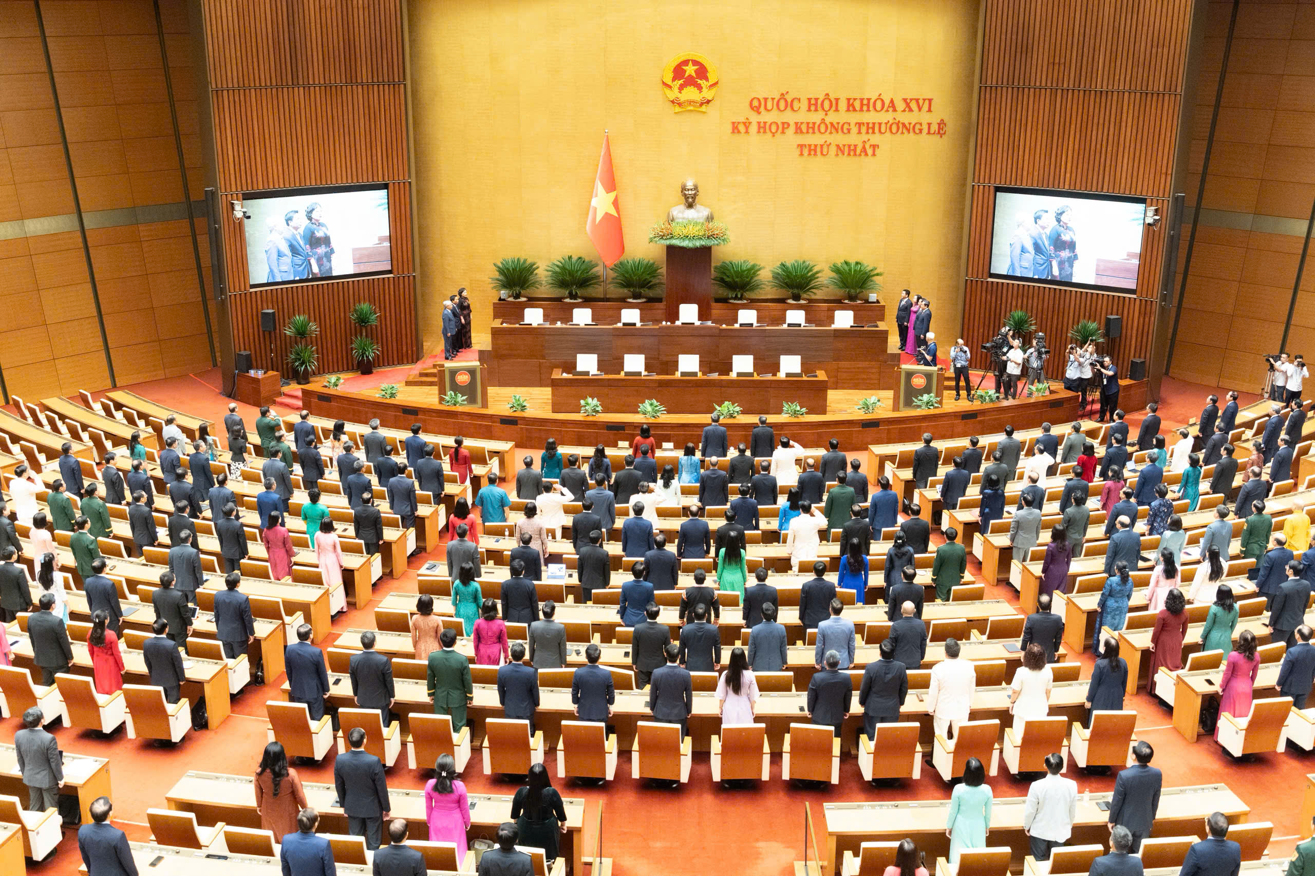 Những kết quả nổi bật của Kỳ họp không thường lệ thứ Nhất, Quốc hội khóa XVI