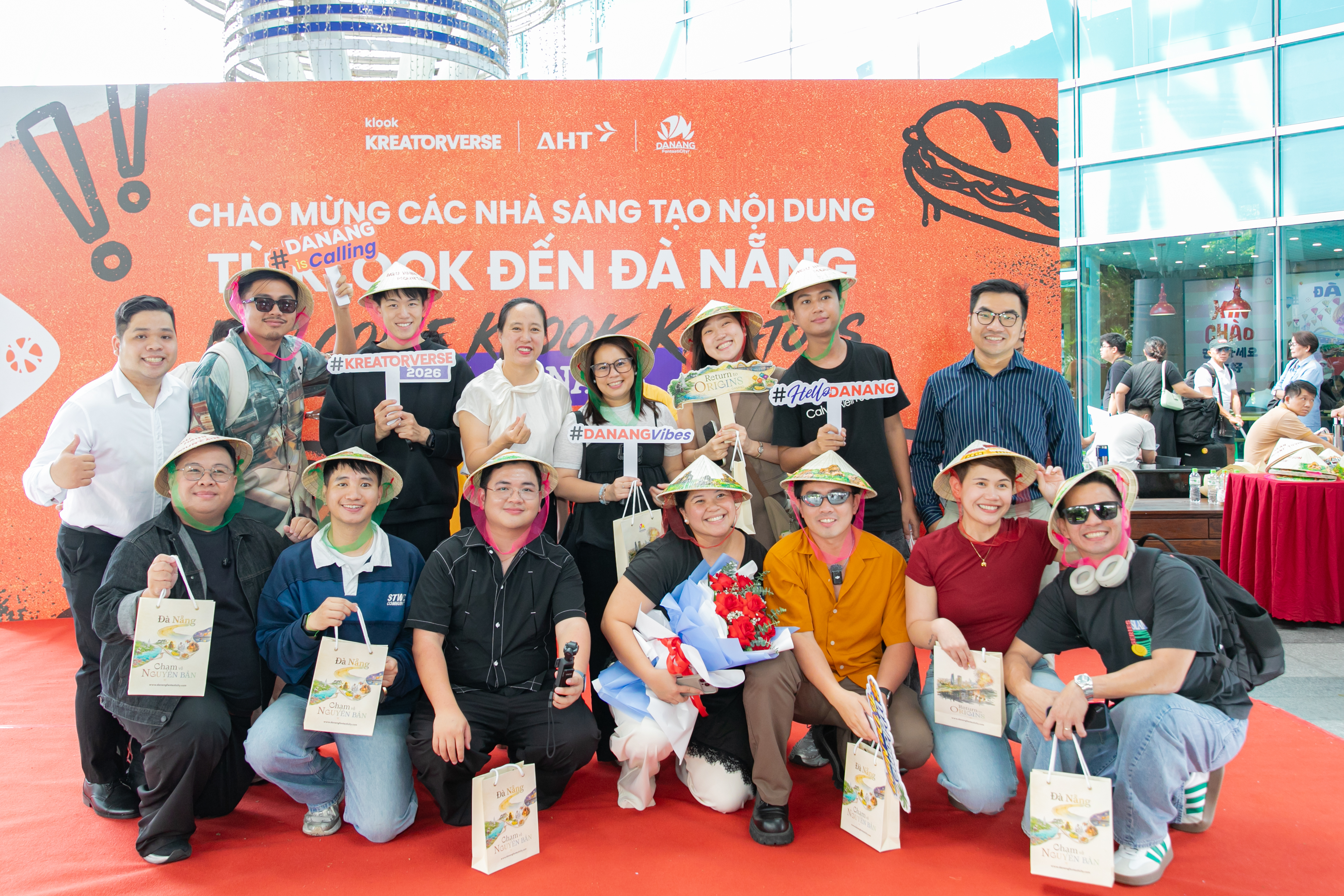 Hơn 120 nhà sáng tạo nội dung đến từ 20 quốc gia quảng bá du lịch Đà Nẵng