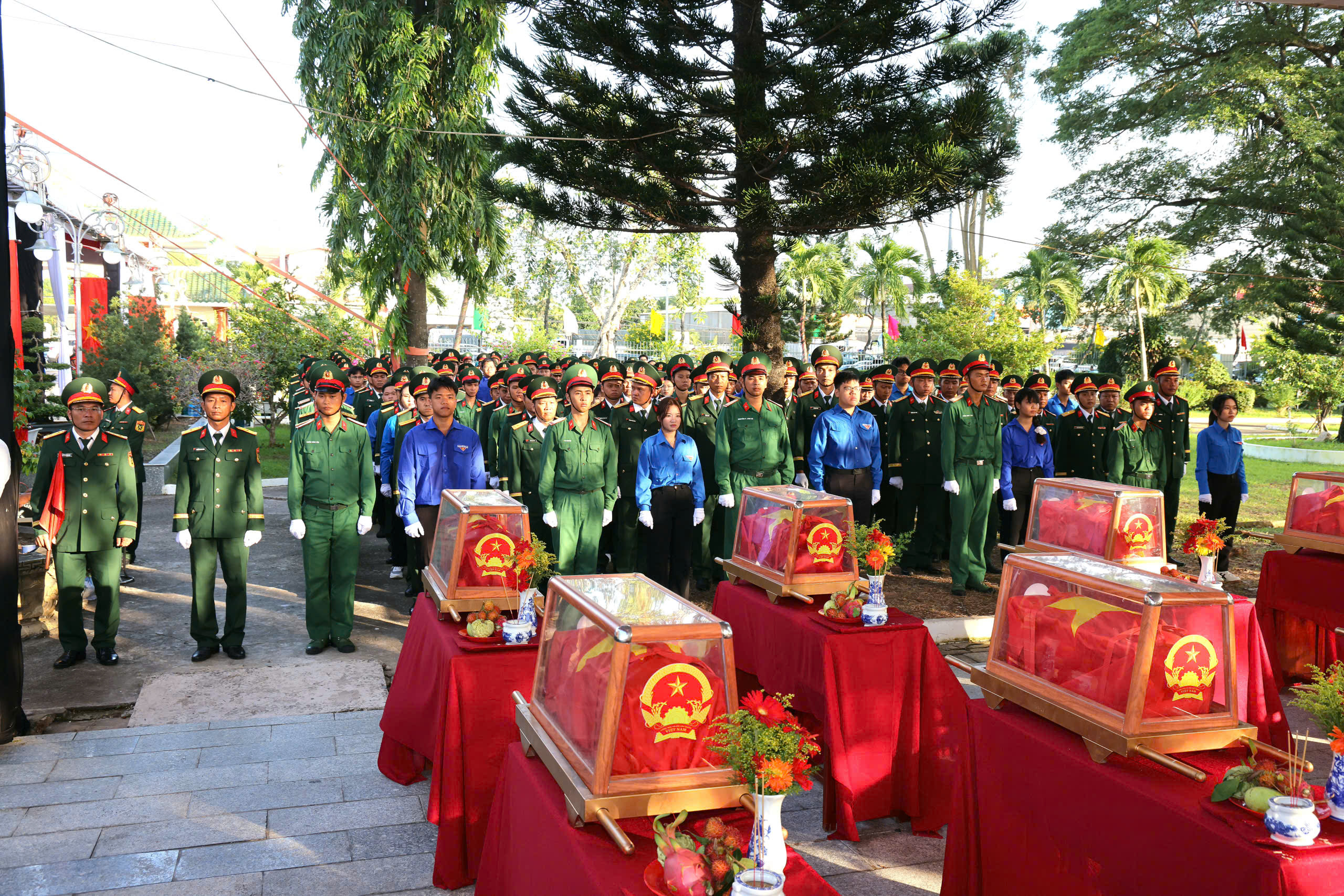 Cần Thơ truy điệu, an táng 38 hài cốt liệt sĩ được tìm kiếm, quy tập