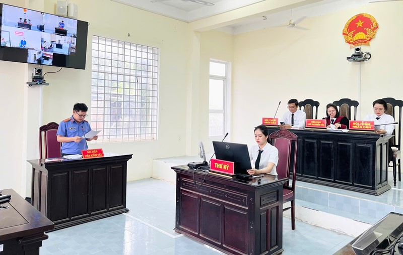Từ đánh bạc nổ hũ trên không gian số đến phiên tòa trực tuyến