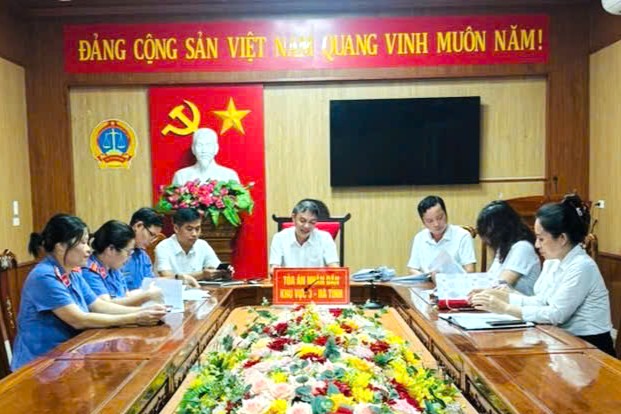 VKSND khu vực 3 Hà Tĩnh xét rút ngắn án treo cho 45 phạm nhân