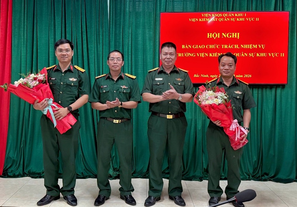 Bàn giao chức trách, nhiệm vụ Viện trưởng Viện kiểm sát quân sự khu vực 11